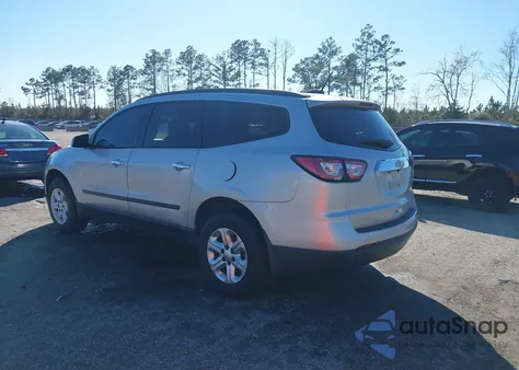 2016 Chevrolet Traverse Ls z USA, uszkodzony, nr VIN 1GNKRFED4GJ185758